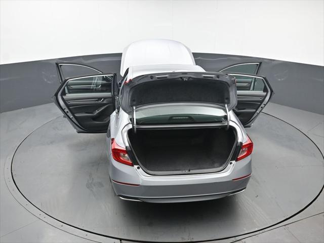 Photo of 2022 Lunar Silver Metallic Honda Accord