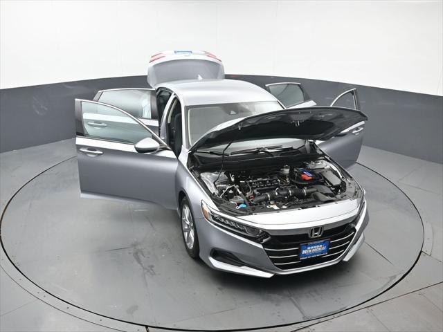 Photo of 2022 Lunar Silver Metallic Honda Accord