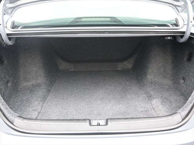 Photo of 2022 Lunar Silver Metallic Honda Accord