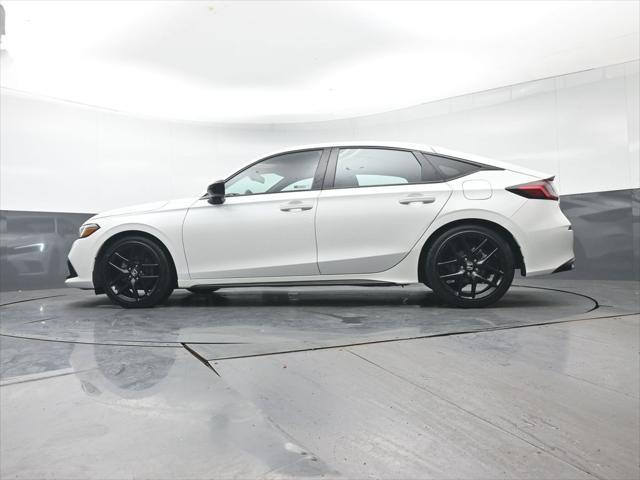 Photo of 2023 Platinum White Pearl Honda Civic