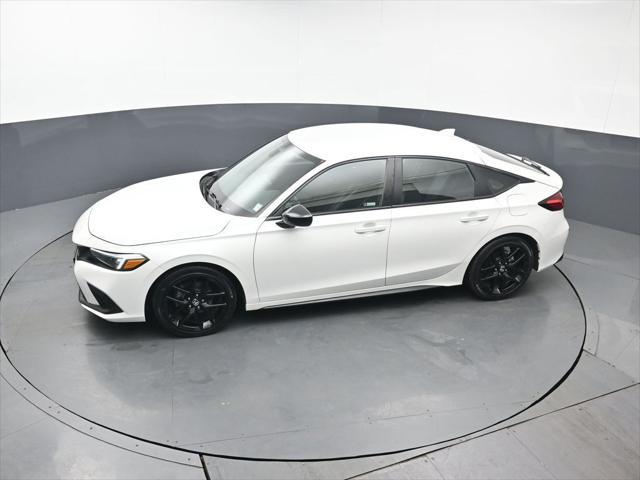 Photo of 2023 Platinum White Pearl Honda Civic