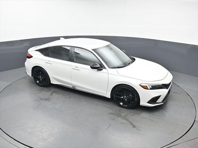 Photo of 2023 Platinum White Pearl Honda Civic