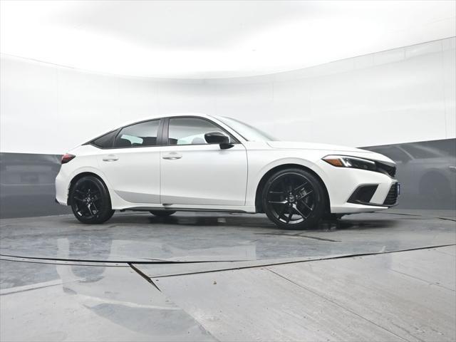 Photo of 2023 Platinum White Pearl Honda Civic