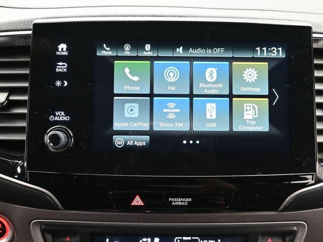Photo of 2022 Lunar Silver Metallic Honda Pilot