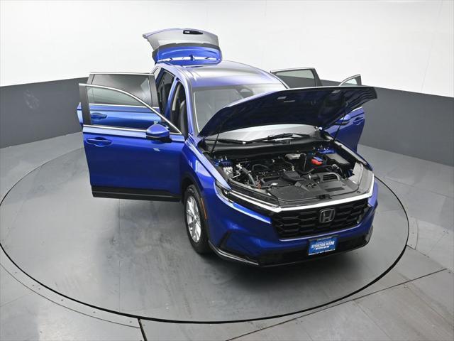 Photo of 2025 Still Night Pearl Honda CR-V