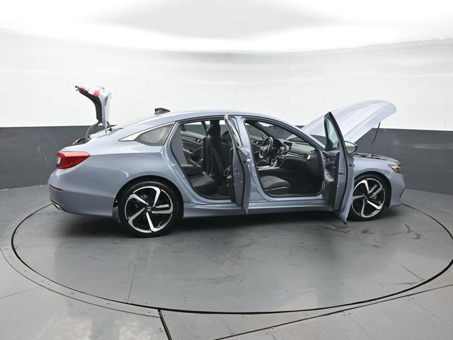 Photo of 2022 Sonic Gray Pearl Honda Accord
