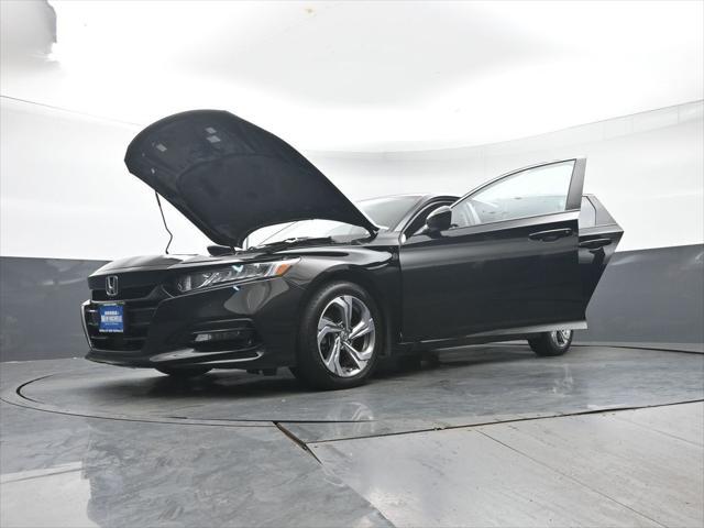 Photo of 2019 Crystal Black Pearl Honda Accord