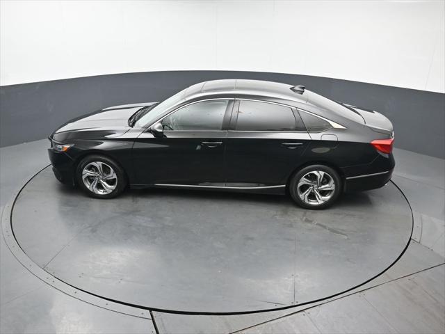 Photo of 2019 Crystal Black Pearl Honda Accord