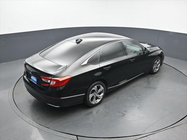Photo of 2019 Crystal Black Pearl Honda Accord