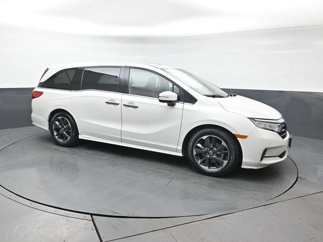 Photo of 2022 Platinum White Honda Odyssey