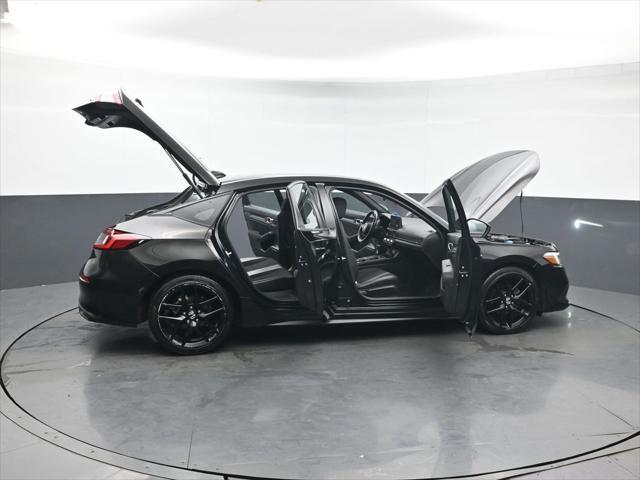 Photo of 2022 Crystal Black Pearl Honda Civic