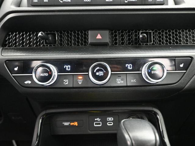 Photo of 2024 Canyon River Blue Metallic Honda CR-V Hybrid