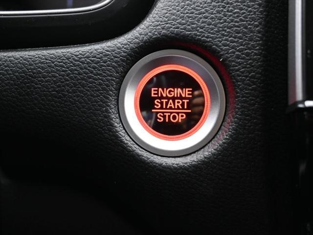 Photo of 2022 Crystal Black Pearl Honda CR-V