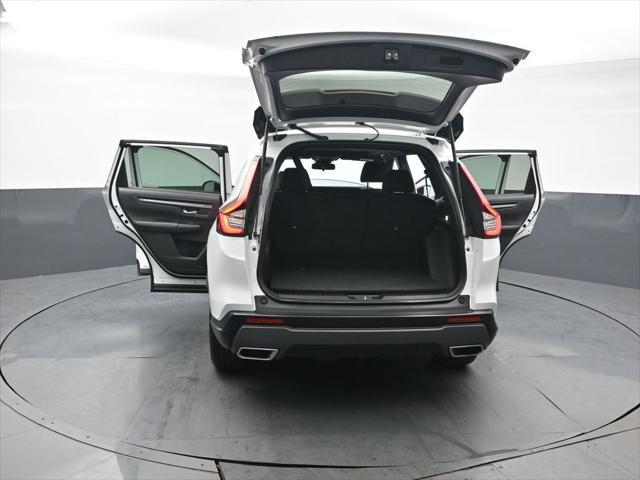 Photo of 2023 Platinum White Pearl Honda CR-V Hybrid