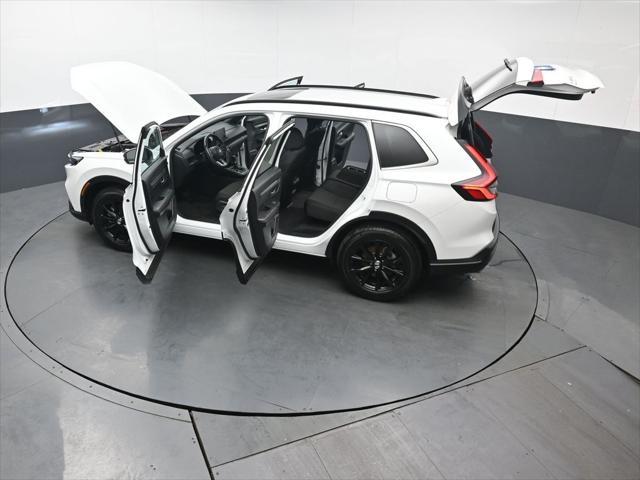 Photo of 2023 Platinum White Pearl Honda CR-V Hybrid