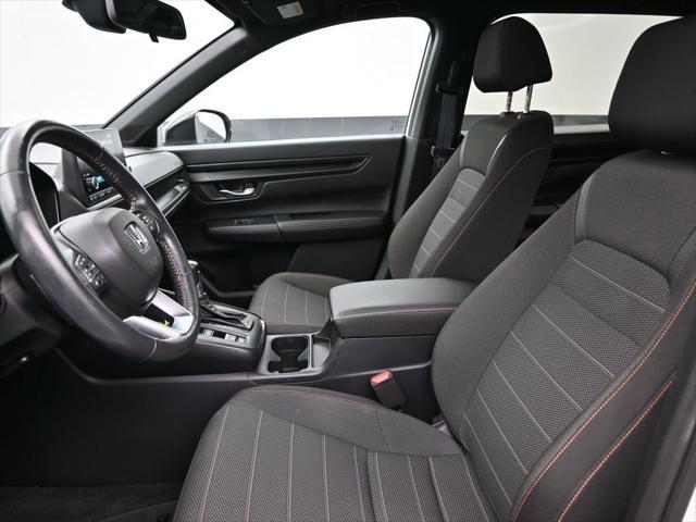 Photo of 2023 Platinum White Pearl Honda CR-V Hybrid