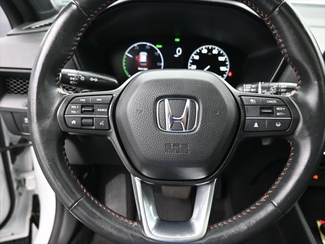 Photo of 2023 Platinum White Pearl Honda CR-V Hybrid