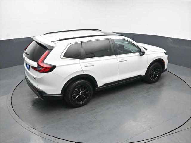Photo of 2023 Platinum White Pearl Honda CR-V Hybrid