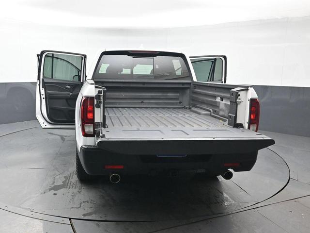 Photo of 2023 Platinum White Honda Ridgeline