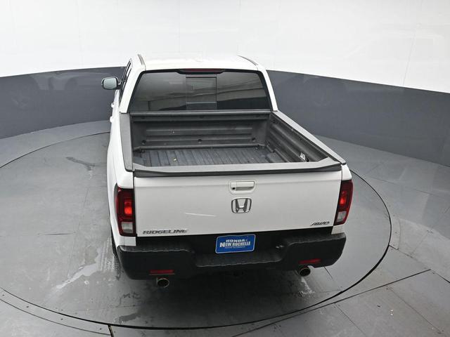 Photo of 2023 Platinum White Honda Ridgeline