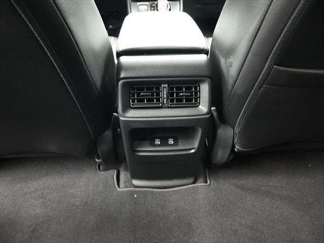 Photo of 2025 Urban Gray Pearl Honda CR-V Hybrid