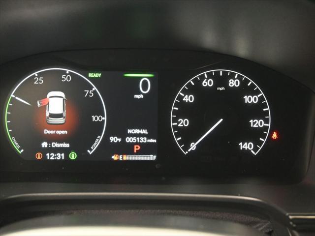 Photo of 2025 Urban Gray Pearl Honda CR-V Hybrid