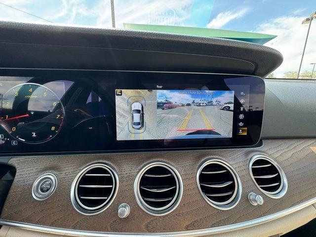 Photo of 2021 designo Mystic White Pearl Mercedes-Benz E-Class