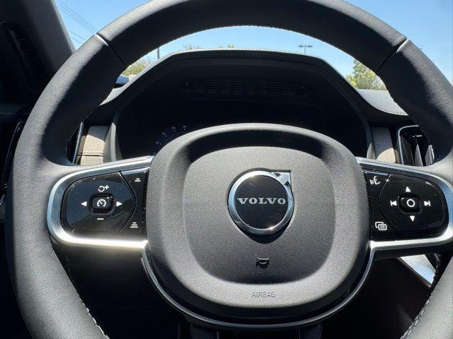 Photo of 2025 Denim Blue Volvo XC90