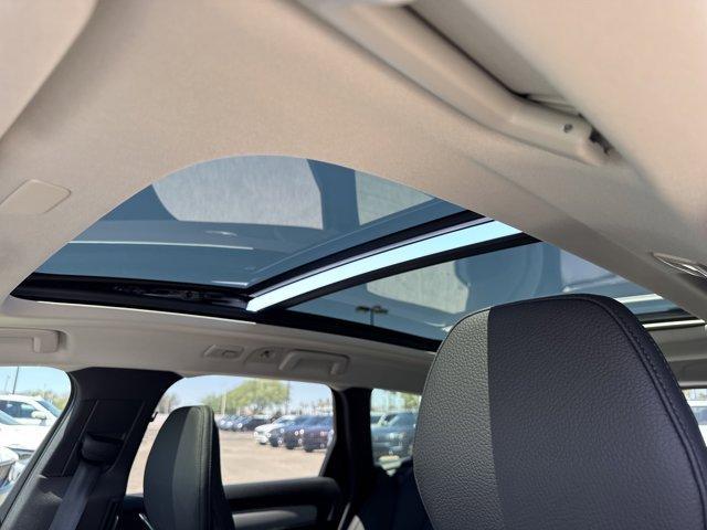 Photo of 2025 Vapour Gray Volvo V90 Cross Country