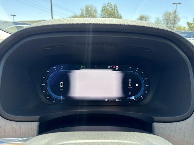 Photo of 2025 Vapour Gray Volvo V90 Cross Country