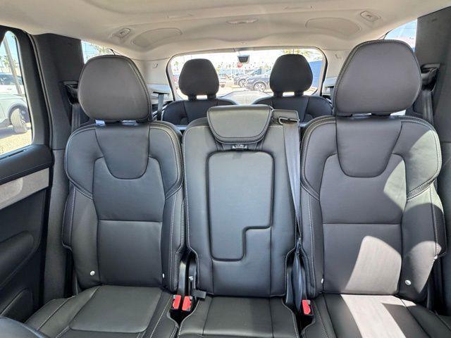 Photo of 2025 White Volvo XC90 Plug-In Hybrid