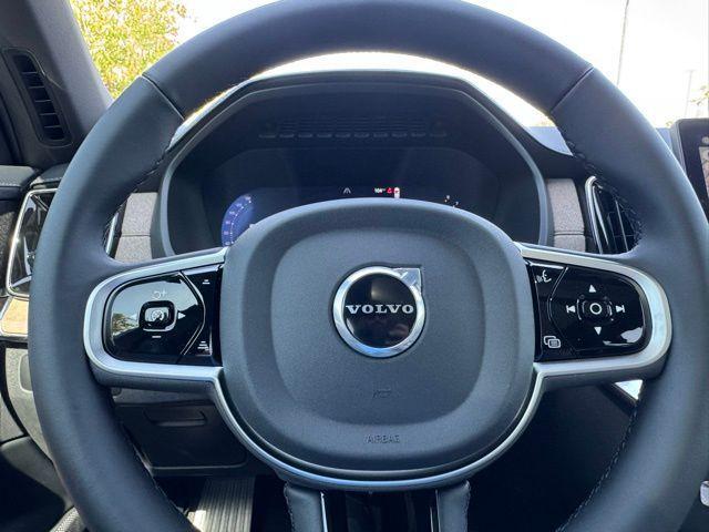 Photo of 2025 Vapour Gray Volvo XC90 Plug-In Hybrid