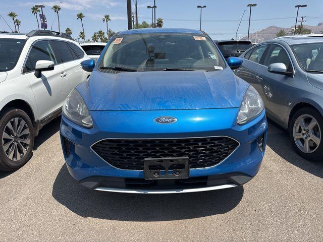 Photo of 2020 Blue Metallic Ford Escape