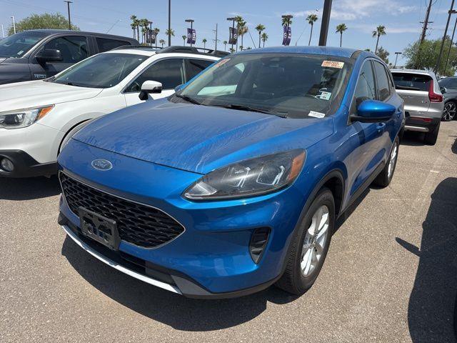Photo of 2020 Blue Metallic Ford Escape