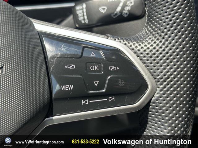 Photo of 2022 Pure White Volkswagen Tiguan