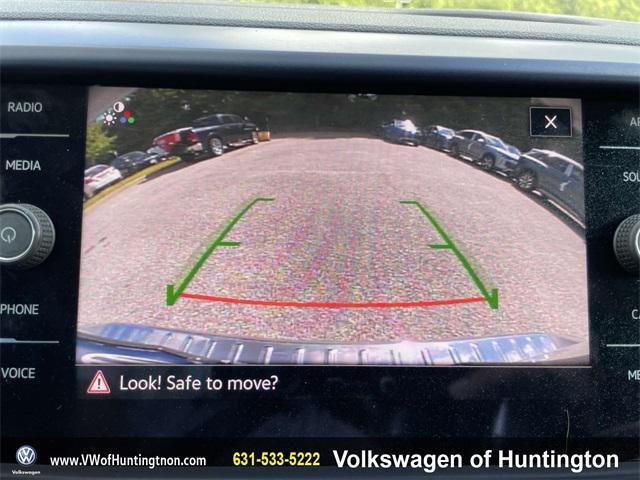 Photo of 2022 Pure Gray Volkswagen Taos
