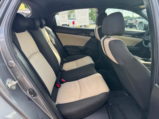Photo of 2018 Gray Honda Civic