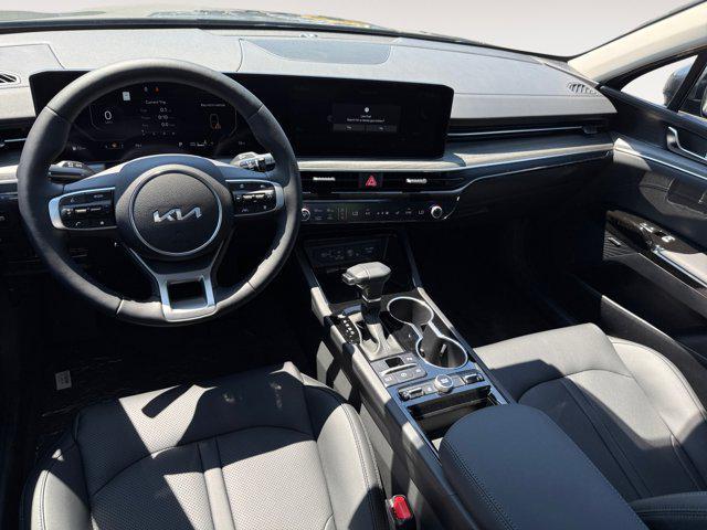 Photo of 2026 Interstellar Gray Kia K5