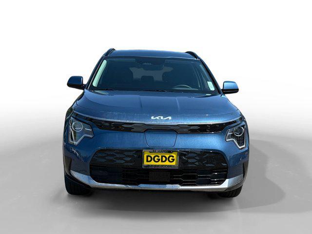 Photo of 2025 Mineral Blue Kia Niro EV