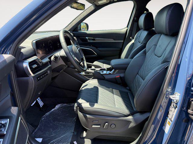 Photo of 2025 Midnight Lake Blue Kia Telluride