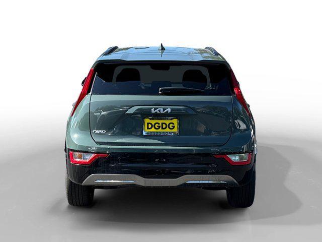 Photo of 2025 Cityscape Green Kia Niro EV