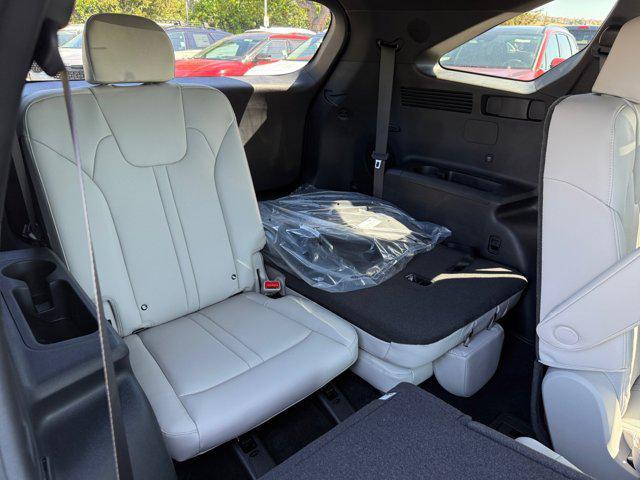 Photo of 2025 Mineral Blue Kia Sorento Hybrid