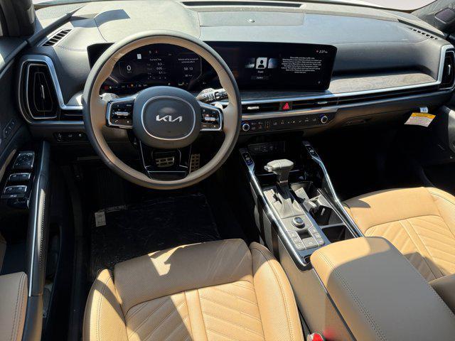 Photo of 2025 Glacial White Pearl Kia Sorento