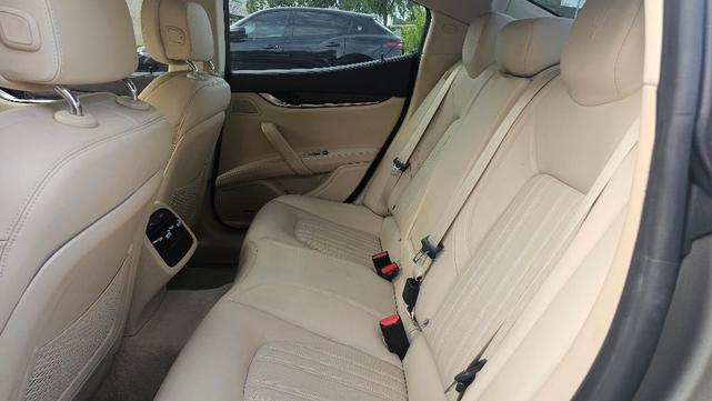 Photo of 2018 Gray Maserati Ghibli