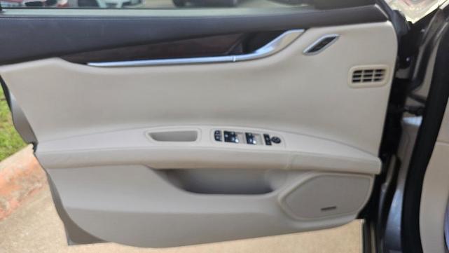 Photo of 2018 Gray Maserati Ghibli