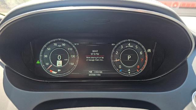 Photo of 2018 Fuji White Jaguar E-PACE
