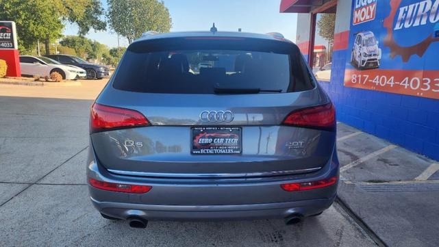 Photo of 2017 Monsoon Gray Metallic Audi Q5