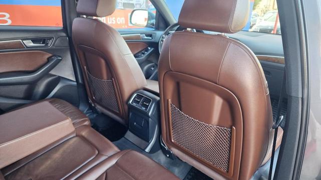 Photo of 2017 Monsoon Gray Metallic Audi Q5