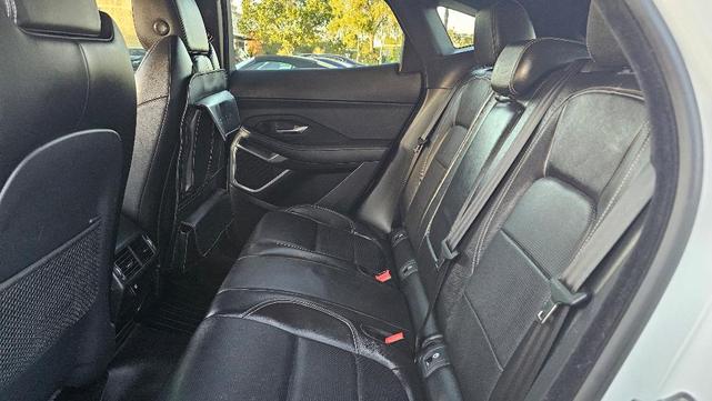 Photo of 2019 Fuji White Jaguar E-PACE