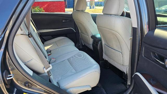 Photo of 2010 Gray Lexus RX 450h